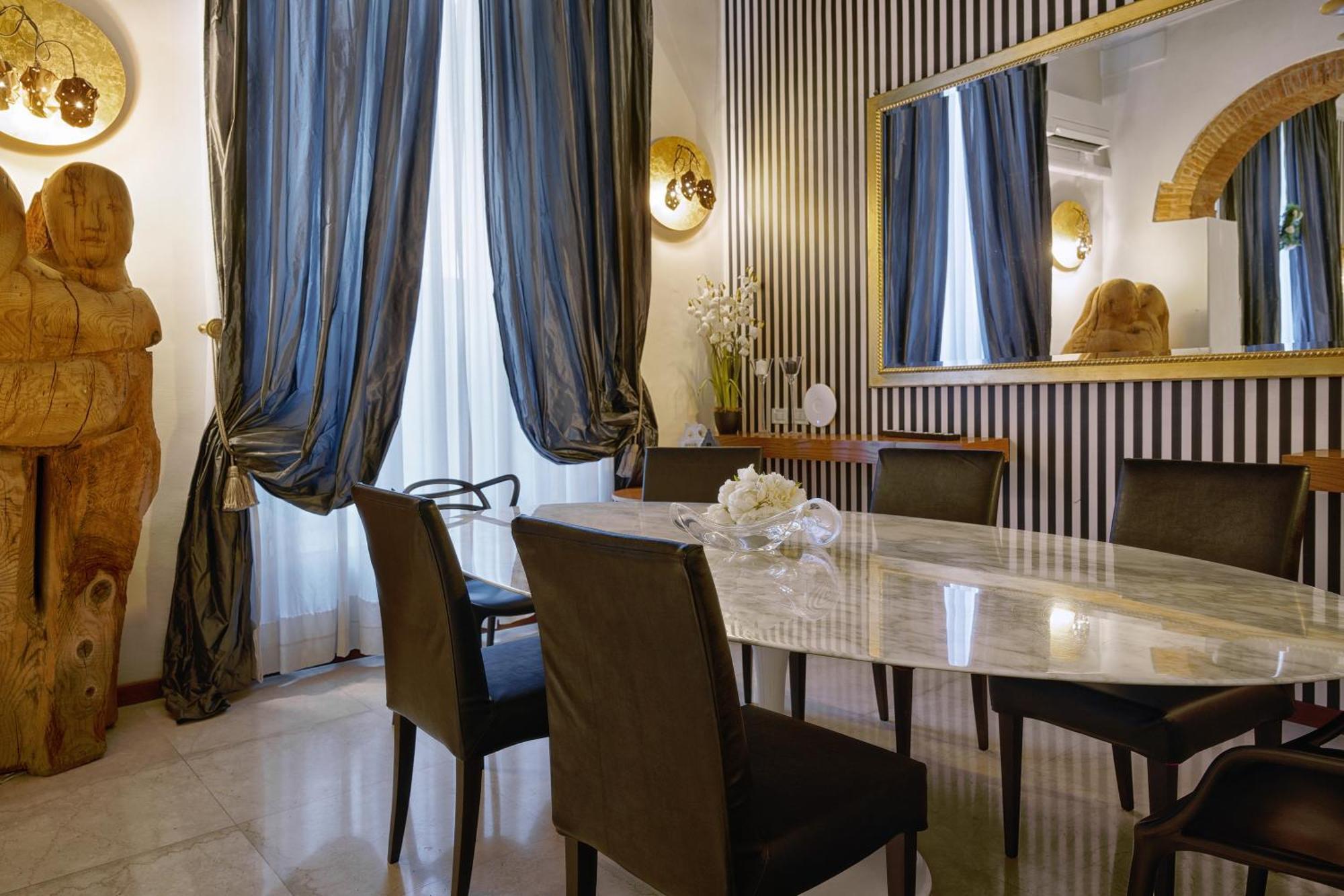 De La Pace 4*