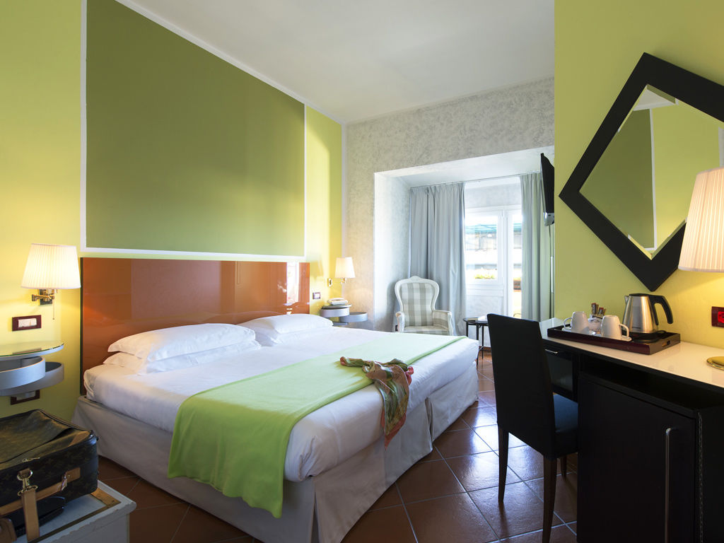 De La Pace Hotel
