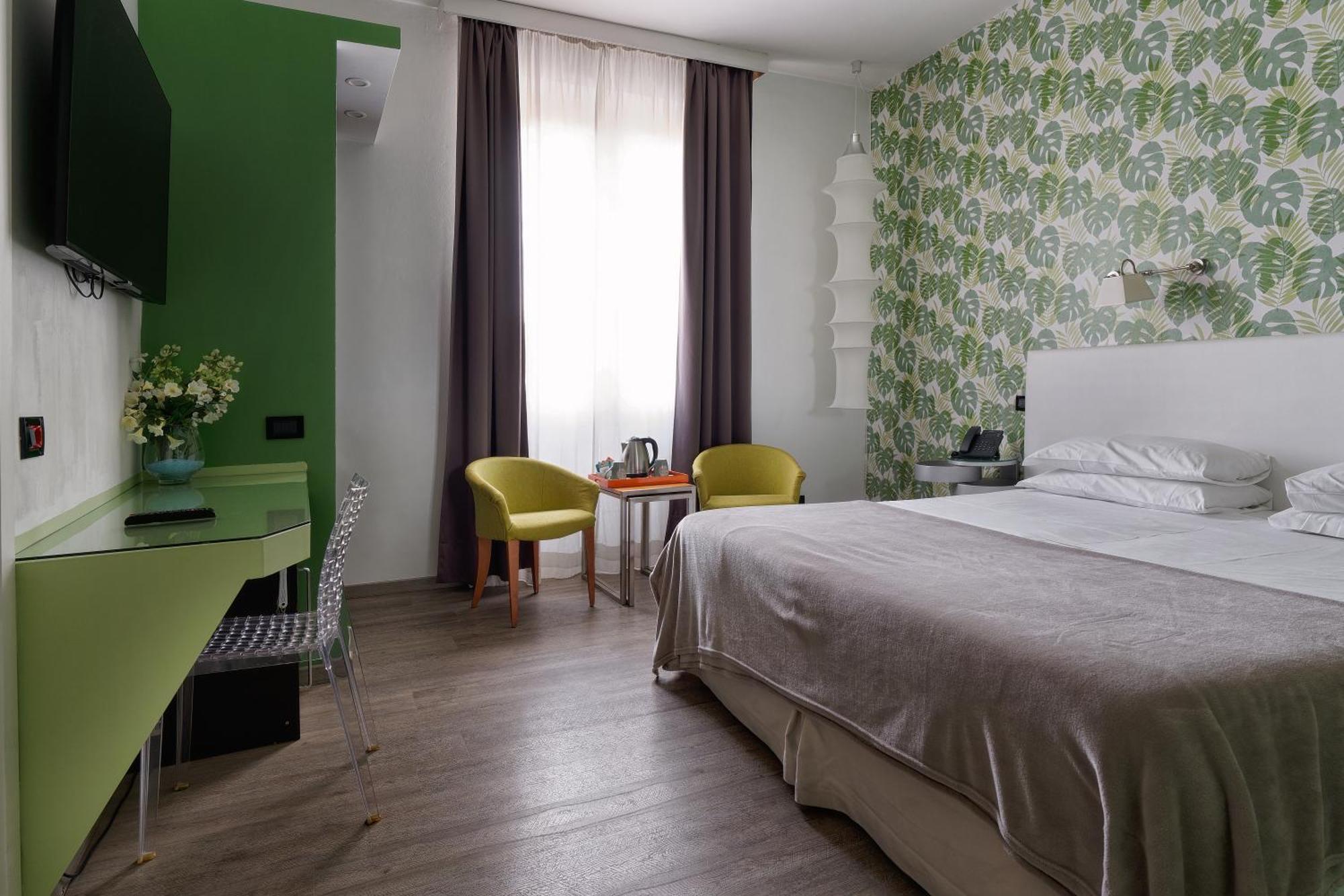 Hotel De La Pace 4*