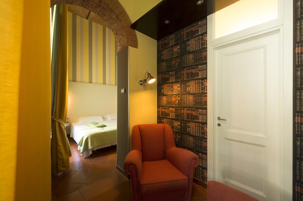 De La Pace 4*