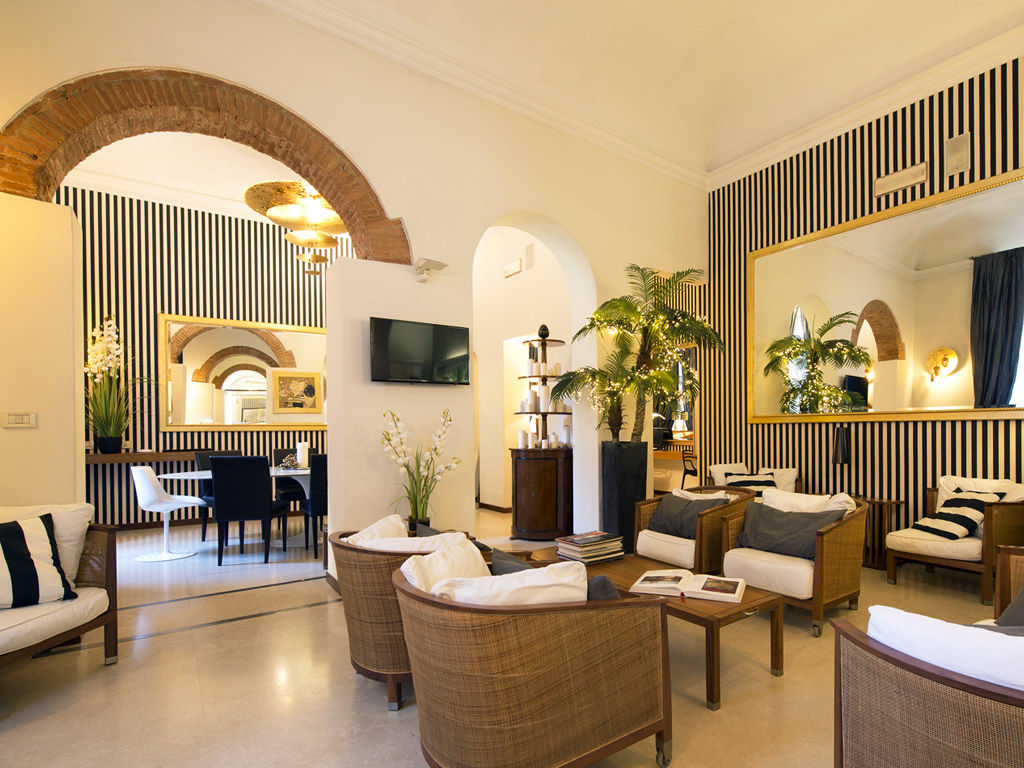Hotel De La Pace 4*
