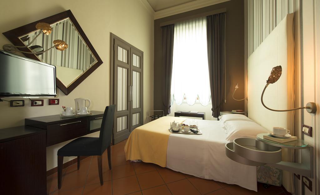 Hotel De La Pace, Sure Collection By Western Florenz