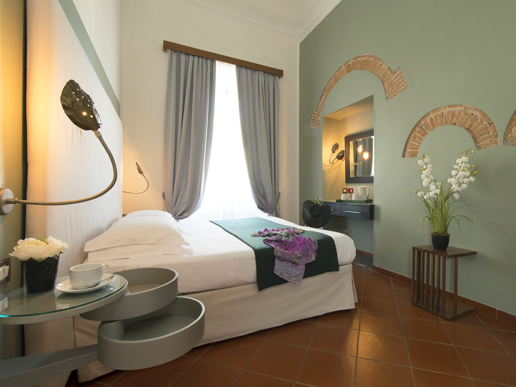 De La Pace, Sure Collection By Western Florenz